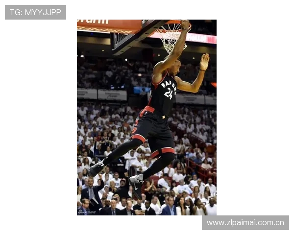 鲍威尔展现火力支援本色半场高效砍下13分助攻助热火稳占上风